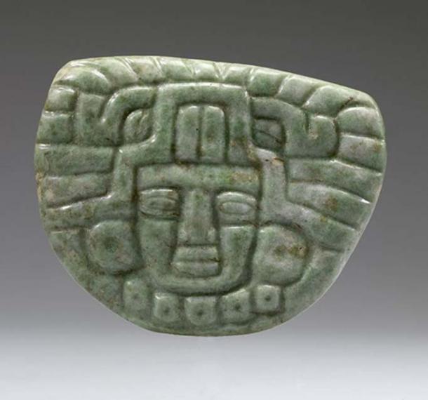 Late Classic (650-850 AD) Maya face pendant. (CC BY-SA 3.0)