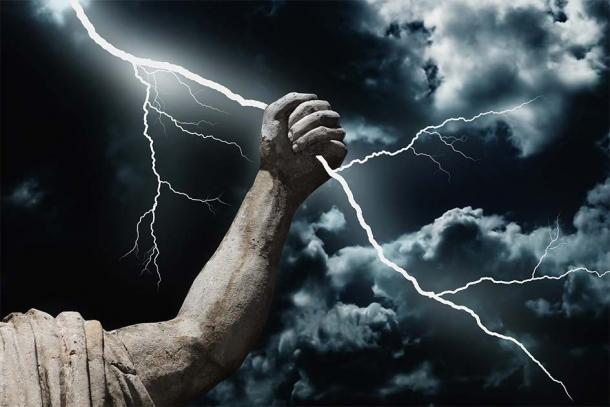 Legend has it that Tullus Hostilius incurred the wrath of the god Jupiter and was struck down by a bolt of lightning. (zwiebackesser / Adobe Stock)