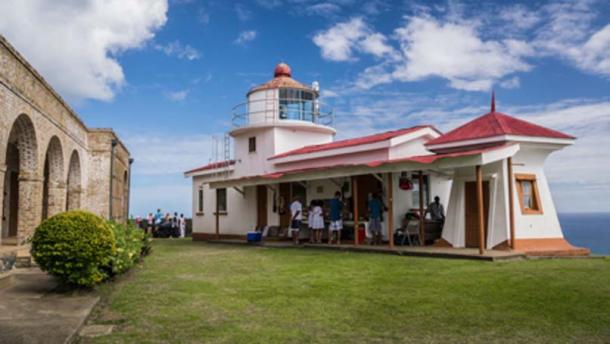 Lighthouse of Fort George (Kirsch, D / CC BY-NC-ND 2.0)