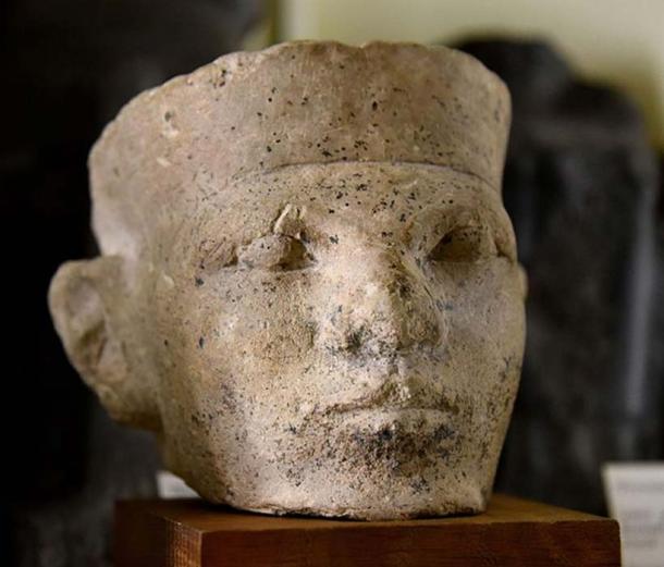Limestone head of a man thought to be the 1st Dynastic King of Egypt, Menes or Narmer. Egyptologist Flinders Petrie believed it was the latter. (Osama Shukir Muhammed Amin FRCP(Glasg)/CC BY SA 4.0)