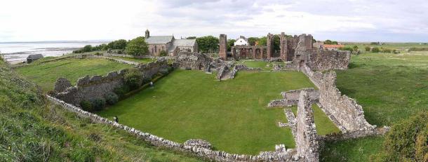 Priorato de Lindisfarne visto desde arriba. (Christopher Down / CC BY 4.0)
