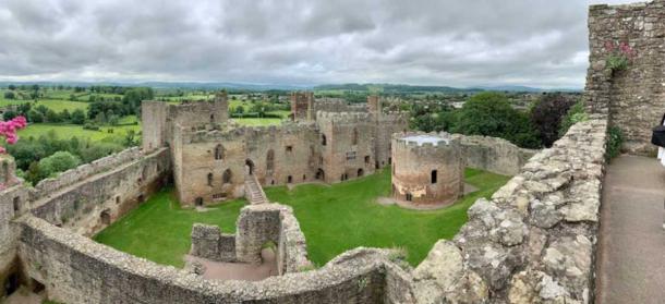 Ludlow Castle solar and Great Hall in the middle left and center. (Author supplied/The Conversation)