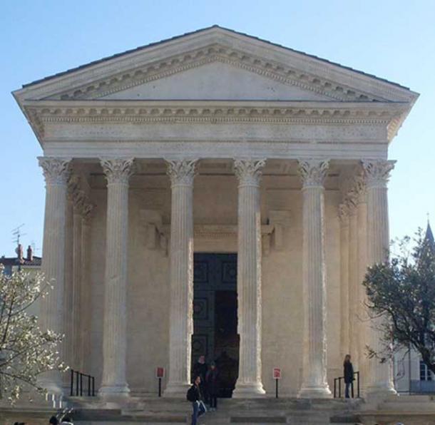 Maison Carrée, Nîmes, France. Front view.