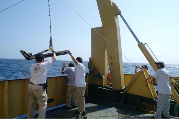 Marine archaeologists are starting to perform the search for the Juncal shipwreck in the Gulf of Mexico. (Instituto Nacional de Antropología e Historia de México)