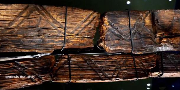 Markings on the Shigir Idol.