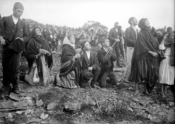 The crowd looking at "the Miracle of the Sun", occurred during the Our Lady of Fatima apparitions, 1917.
