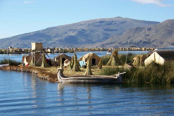 Modern day Floating Islands of the Lake Titicaca. (CC0)