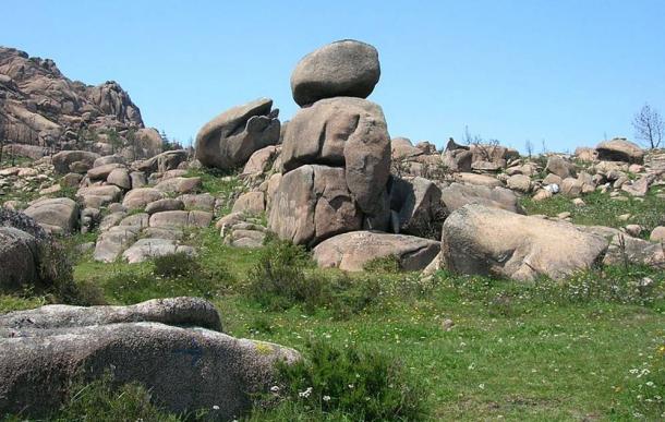 ‘The Warrior’ at Monte Pindo.