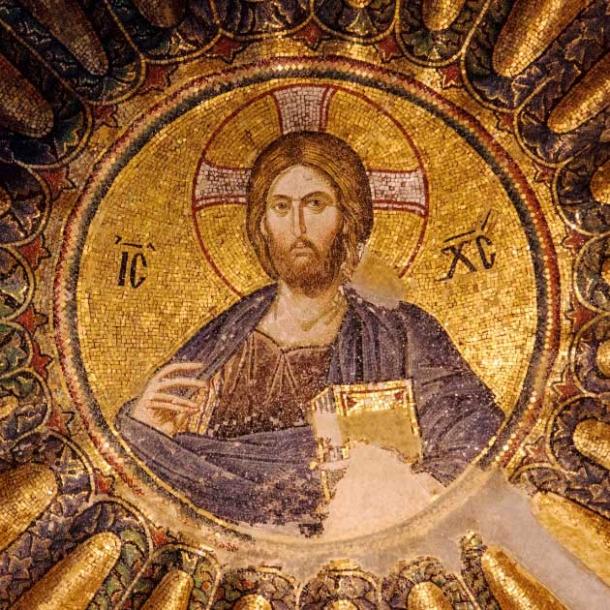 Mosaico de Cristo Pantocrátor visto en el arte bizantino y en el arte ortodoxo. (Santi Rodríguez por AdobeStock)