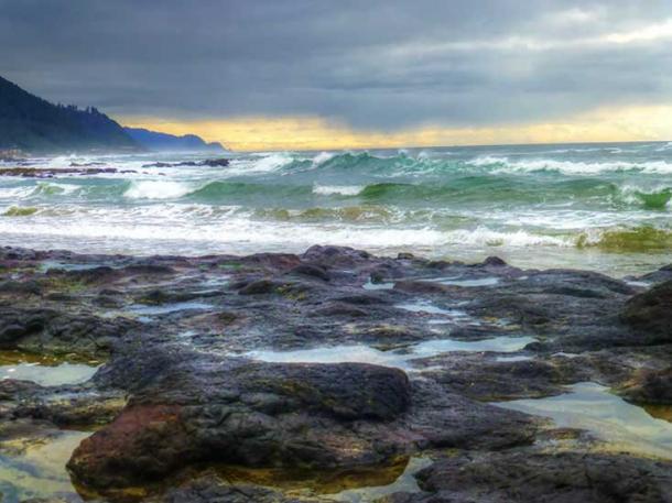 (Copyright ©  Dustin Naef). Mount Shasta's Forgotten History & Legends, 2016.“Yachats, Oregon. At one time approximately 12,000 years ago much of the land along the Pacific Coast extended miles further out to sea than it does today. These areas sank beneath the waters of the ocean as rising sea levels were caused by catastrophic mega-floods.”
