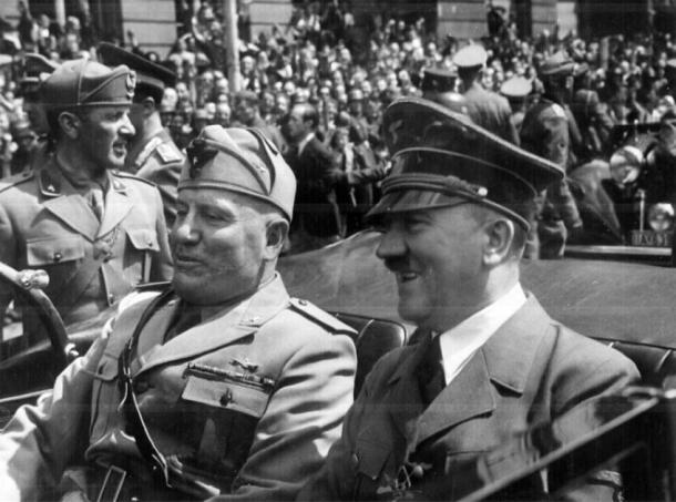 Mussolini and Hitler together in ca. 1940 (Doss, M / CC BY SA-2.0)