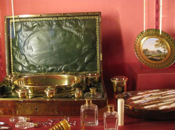 Napoleon’s Bathing Kit 