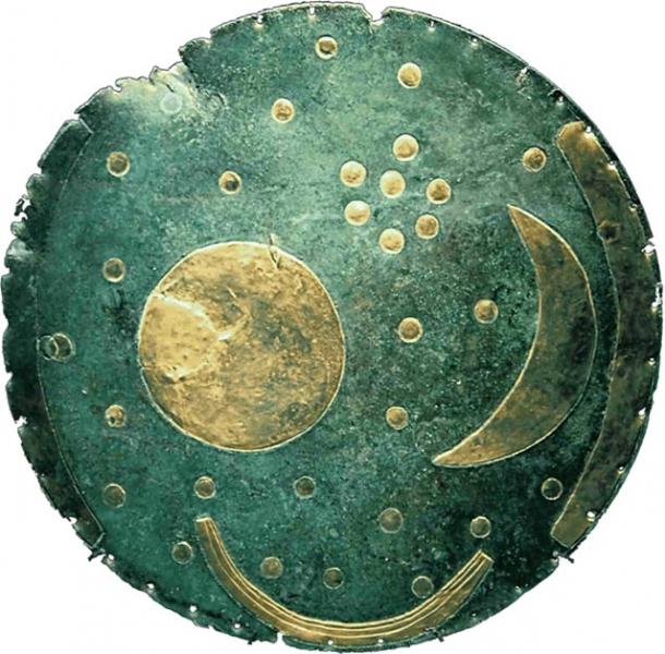 The Nebra Sky Disk. (Dbachmann, Theway / CC BY-SA 4.0)