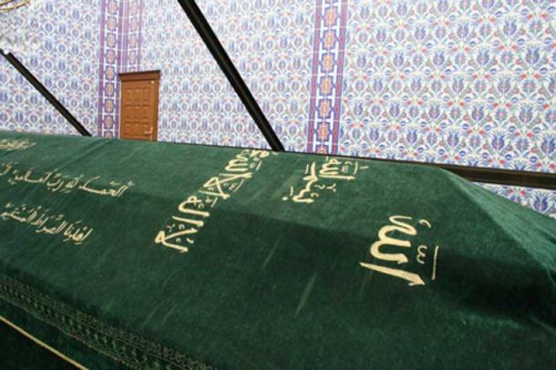 Noah's Coffin inside Noah Mausoleum in the city of Cizre, Turkey. 