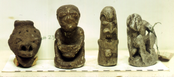 Nomoli figures on display at the British Museum. (John Atherton / CC BY-SA 2.0)