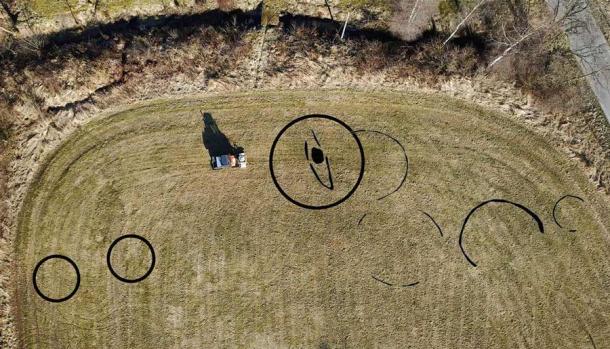 Norwegian scientists have found a Viking burial boat, as well as a number of burial mounds. The boat is marked in the middle. Source: Jani Causevic, NIKU