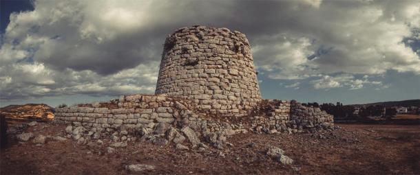 One of the Nuragic towers, South Sardinia, built in the 15-14th century BC (Andrea / Adobe Stock)
