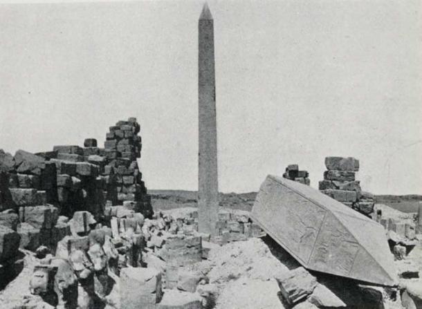 Obelisco de Hatshepsut en Karnak en 1906. (Dittrich, P. / CC BY-SA 2.5)