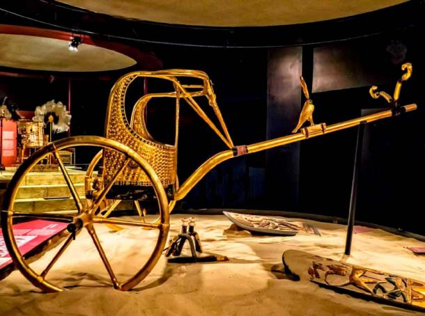 One of six chariots found in Tutankhamun’s tomb. ( Mary Harrsch  / Flickr)