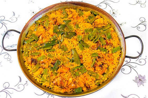 Original paella from Valencia, Spain