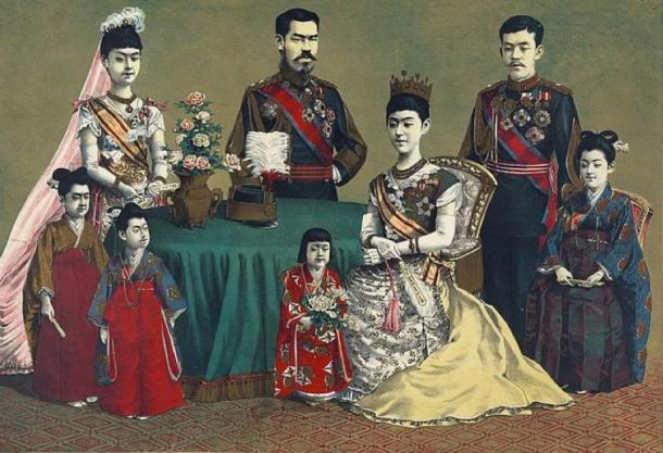 Painting of Emperor Meiji and his family (Kasai, Torajirō /Public domain)