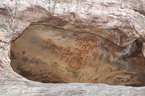 Paintings in Rock Shelter 8, Bhimbetka, India. (Bernard Gagnon/CC BY SA 3.0)