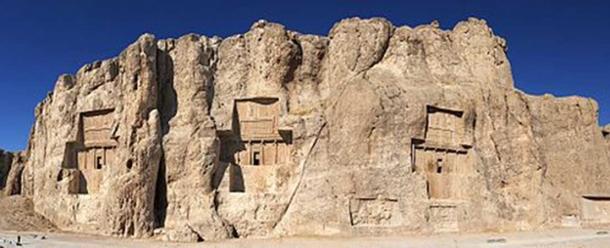 Panorama of Naqsh-e Rustam. Achaemenid tombs above, Sassanian reliefs below. The tombs, from left to right, probably belong to: Darius II, Artaxerxes I, Darius I, Xerxes I