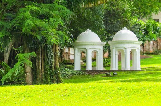 Park architecture in Fort Canning Park, Singapore (Arndale/ Adobe Stock)