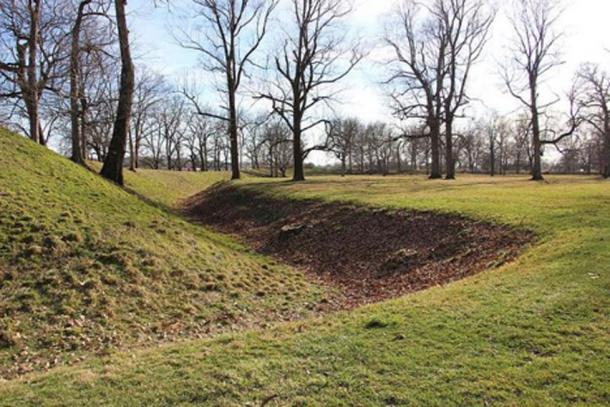 Part of a mound at the Newark Earthworks in Licking County. (Kevin Payravi/CC BY SA 4.0)