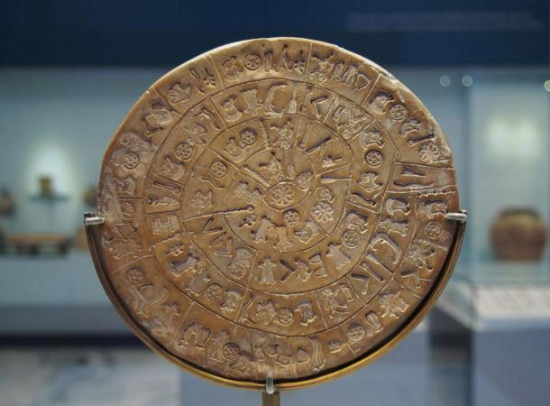 Side A of the Phaistos Disc 