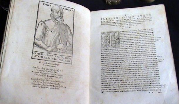 Photograph of the Pseudomonarchia Daemonum.