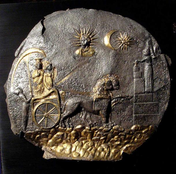 Plate depicting Cybele, an Anatolian mother goddess, pulled by lions from the ancient city of Ai Khanoum. Ai Khanoum was one of the primary cities of the Greco-Bactrian Kingdom. Alexander the Great is believed to have founded the city in around 327 BC. (Public domain)