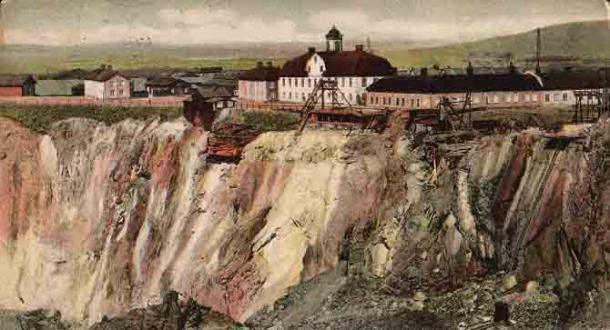 A postcard depicting the Falun Mine, circa 1907. (Public Domain)