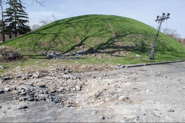 The Princely Barrow at Boldyni Hoy, dating from the 10th-11th century AD, shows signs of damage resulting from a rocket strike. (Serhii Tarabarov/ Antiquity)