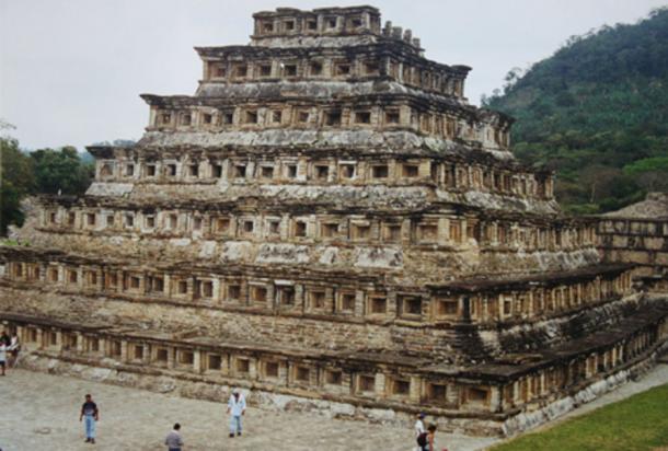 Pyramid of the Niches, El Tajín (Public Domain)