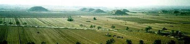 Pyramids (also called ‘trapezoidal burial mounds) near Xi’an, China. Image: Hartwig Hausdorf