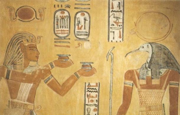 Ramses III (left) and god Thoth (right) in tomb of Khaemwaset (QV44)