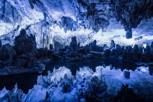 Reed Flute Cave before the most recent lighting was installed. (jimmyan8511 / Adobe Stock)