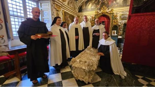 Religious men and women were present at the opening of the tomb of St. Teresa of Ávila.
