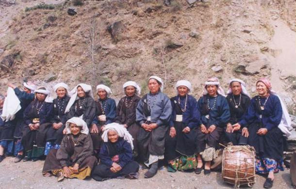 Membres survivants de l'équipe d'origine Reni lors du 30e anniversaire du mouvement Chipko des écologistes en 2004. (Ceti / CC BY-SA 3.0)