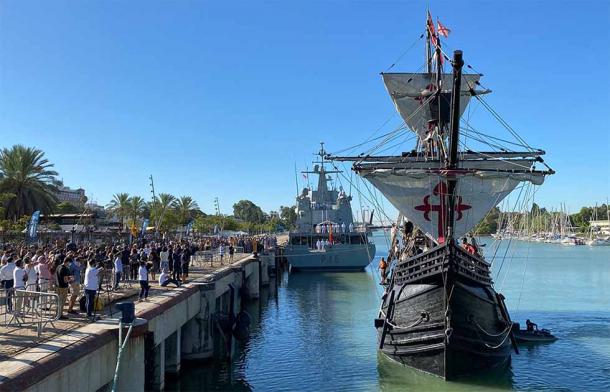 Replica of the Nao Victoria arriving in Seville. (Courtesy of Fundación Nao Victoria)