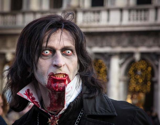 Representation of a vampire who has bitten someone. 