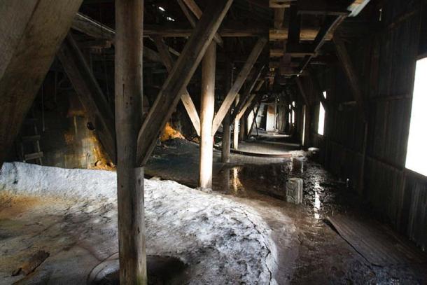 Representative image inside a coal mine. (Hylgeriak/CC BY SA 3.0) This coal mine is 