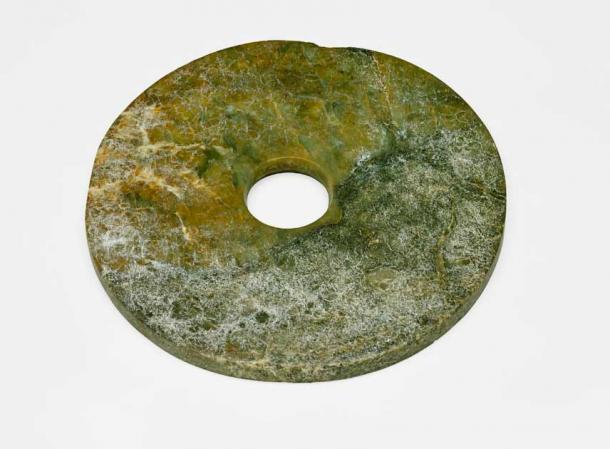 Ritual Object (Bi Disk) China, mid-3rd millennium BC (Public Domain / Metropolitan Museum of Art). Ancient Chinese bi discs were circular jade artifacts that were highly valued in ancient Chinese culture and symbolized good luck, wealth, and power. These discs were used in religious rituals, and some even had inscriptions that recorded important events or offered wishes for good fortune.