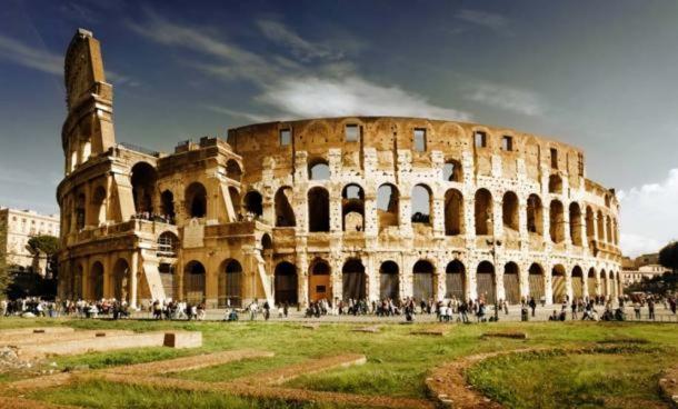 An advanced concrete recipe allowed the Romans to construct magnificent structures that no builder would dare to attempt today. Source: BigStockPhoto