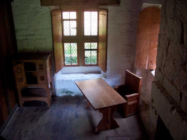 Room in Monk’s Cell, Mount Grace Priory (Ambersky235 / CC BY-NC-SA 2.0)