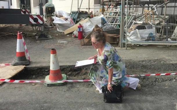 Rosie Henderson invoking the ‘Clameur de Haro’ (BBC)