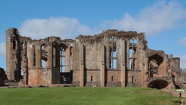 The Ruins of the vast Great Hall at Kenilworth (DeFacto / CC BY-SA 4.0)