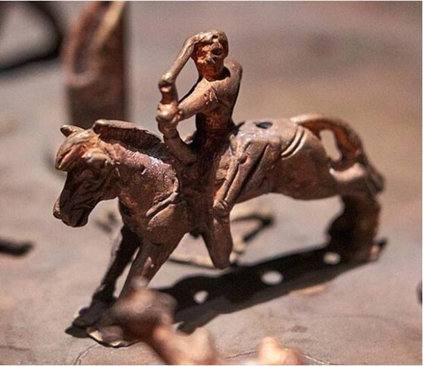 Saka horse rider with bow, 2nd-1st century BC, Almaty, Kazakhstan. (Eggry/CC BY-SA 4.0)