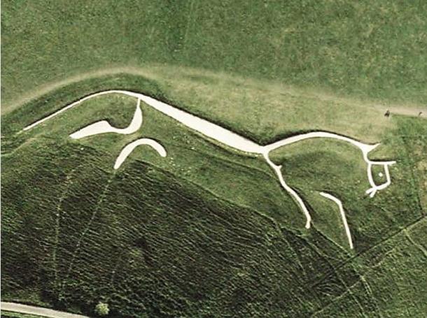Sattelite view of the Uffington White Horse pre-restoration. (Public Domain)